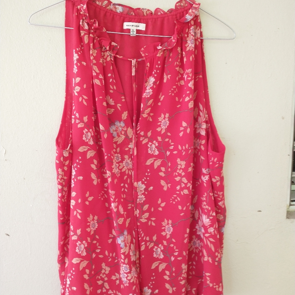 Max Studio XL shirt